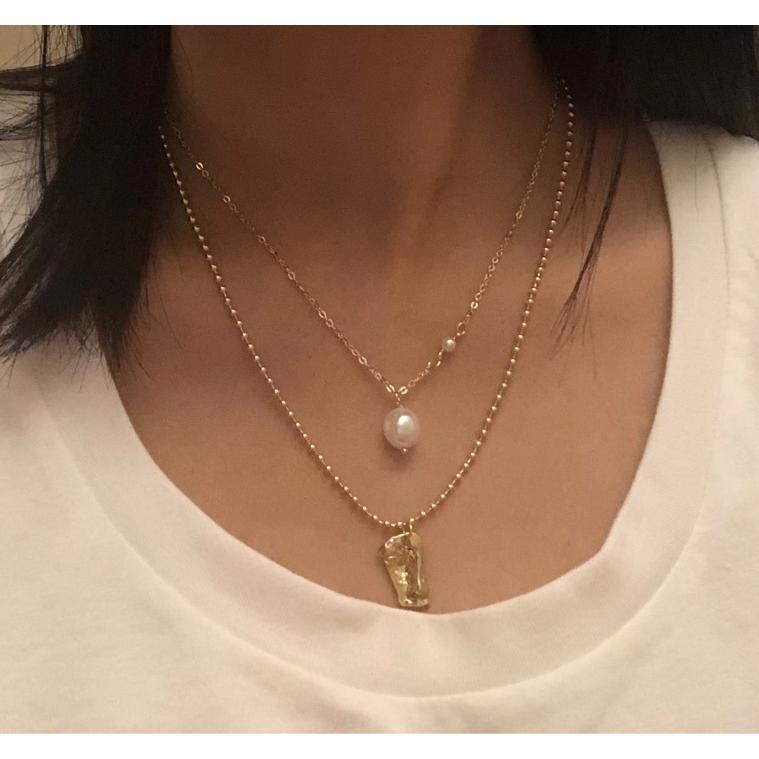 ニャンワークショップのネックレス ペンダント レディース 女性用 アクセサリー ゴールドカラー フェイクパール 2本セット 2連 重ね付け 上品 可愛い 華やか ギフト 贈｜アングル2