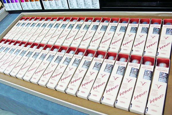 【送料無料】ホルベイン工業 高品位油絵具VERNET ”ヴェルネ” 40色セット紙箱入り