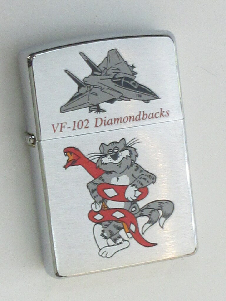 VF-102 ダイヤモンドバックス トム猫のカートゥーン ブラッシュZippo 2003年2月製 未使用 (MZ-274)