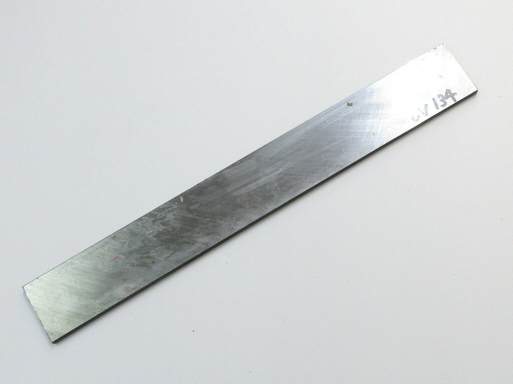 CV-134 4.5X32X250mm ステンレス鋼板 CV134 (MP-34)