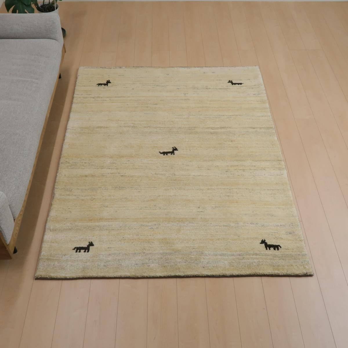 樂天商城 - ギャッベ イラン製 リビングサイズ 192×149cm 手織り 天然 ウール100% 長方形 草木染 モダン ナチュラル 北欧 ラグ 絨毯 マット ラグマット ギャベ 床暖房対応 ホットカーペット対応 （BL-11345）