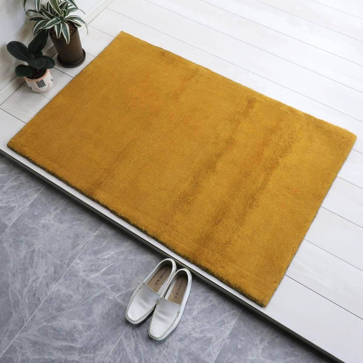 Rakuten - ギャッベ イラン製 リビングサイズ 119×81cm 手織り 天然 ウール100% 長方形 草木染 おしゃれ かわいい モダン ナチュラル 北欧 ラグ 絨毯 マット ラグマット ギャベ 床暖房対応 ホットカーペット対応 （BS-11451）