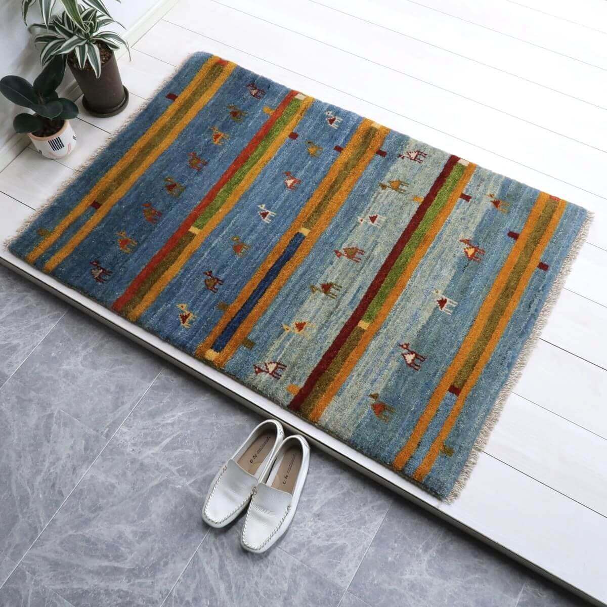 樂天商城 - ギャッベ イラン製 リビングサイズ 120×82cm 手織り 天然 ウール100% 長方形 草木染 おしゃれ かわいい モダン ナチュラル 北欧 ラグ 絨毯 マット ラグマット ギャベ 床暖房対応 ホットカーペット対応 （BS-11461）