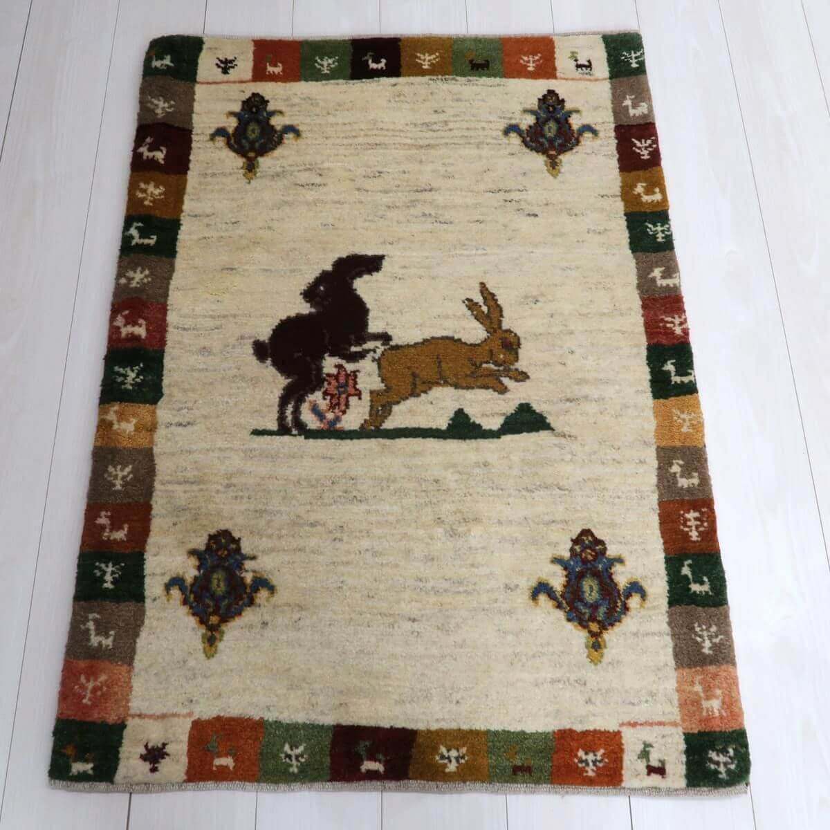 ギャッベ イラン製 リビングサイズ 121×86cm 手織り 天然 ウール100% 長方形 草木染 おしゃれ かわいい モダン ナチュラル 北欧 ラグ 絨毯 マット ラグマット ギャベ 床暖房対応 ホットカーペット対応 (BS-11483)