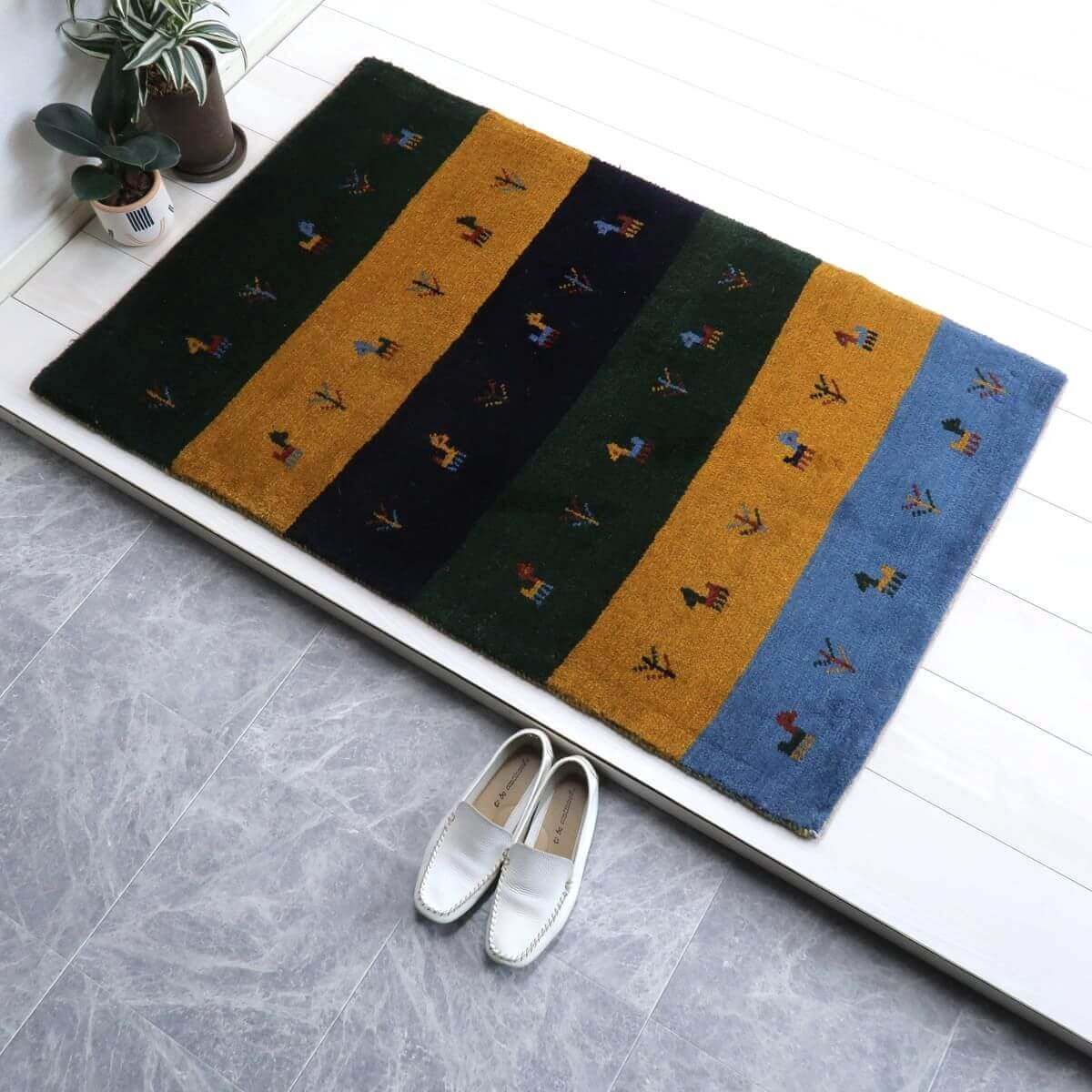 樂天商城 - ギャッベ イラン製 リビングサイズ 123×80cm 手織り 天然 ウール100% 長方形 草木染 おしゃれ かわいい モダン ナチュラル 北欧 ラグ 絨毯 マット ラグマット ギャベ 床暖房対応 ホットカーペット対応 （BS-11514）