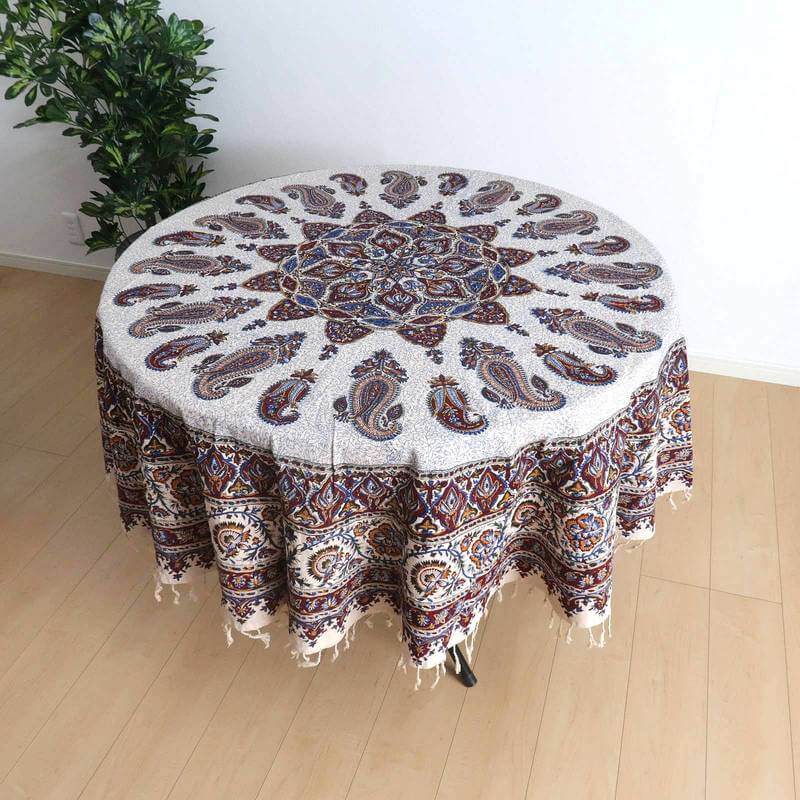 【20%OFFクーポン対象品】ペルシャ更紗 ガラムカール 180cm円形 イラン産 綿100％ 手染布 マルチカバー ソファーカバー ベッドカバー テーブルクロス アジアン エスニック オリエンタル柄 ベージュ 赤 ペイズリー （品番:GM-1804）