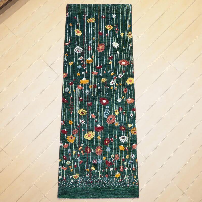 樂天商城 - ギャッベ イラン製 リビングサイズ 206×74cm 手織り 天然 ウール100% 長方形 草木染 おしゃれ かわいい モダン ナチュラル 北欧 ラグ 絨毯 マット ラグマット カーペット ギャベ 床暖房対応 ホットカーペット対応 （HR-13113）