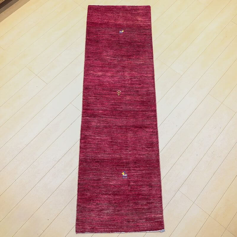 樂天商城 - ギャッベ イラン製 リビングサイズ 227×68cm 手織り 天然 ウール100% 長方形 草木染 おしゃれ かわいい モダン ナチュラル 北欧 ラグ 絨毯 マット ラグマット カーペット ギャベ 床暖房対応 ホットカーペット対応 （HR-13124）
