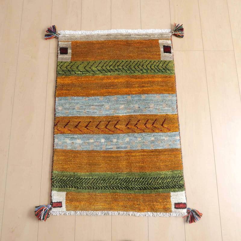 ギャッベルリバフ イラン製 84×57cm 手織り 最高級 天然 ウール100% 草木染 玄関マット 北欧 ラグ 絨毯 マット ラグマット 屋内 室内 ギャベ 床暖房対応 ホットカーペット対応 (HSS-72618）