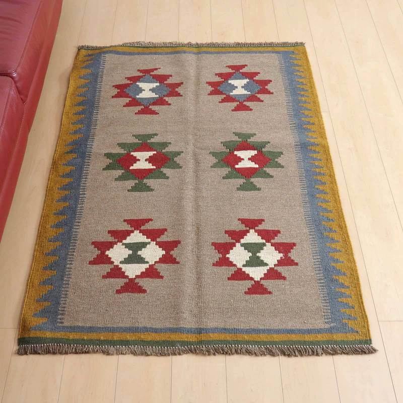 【15%OFFクーポン対象】イラン・シラーズ産 キリム アクセントサイズ 141×102cm 手織り
