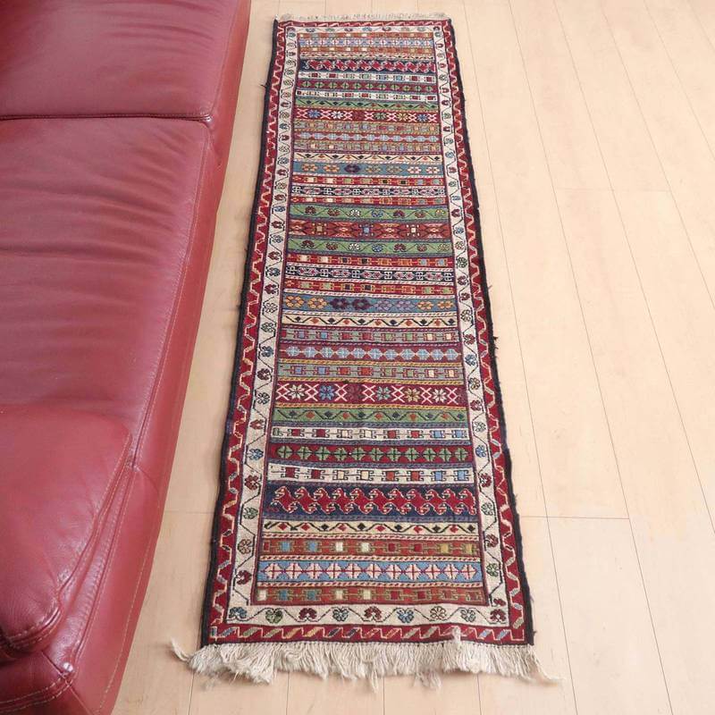 樂天商城 - イラン・アゼルバイジャン産 キリム 細長 ランナー 195×57cm 手織り ラグ ウール 100% 洗える キッチンマット 廊下敷 ベッドサイド ロングラグ ホットカーペット対応 床暖房対応 ラグマット 絨毯 キリム柄 kilim 赤 （品番:KR-57）