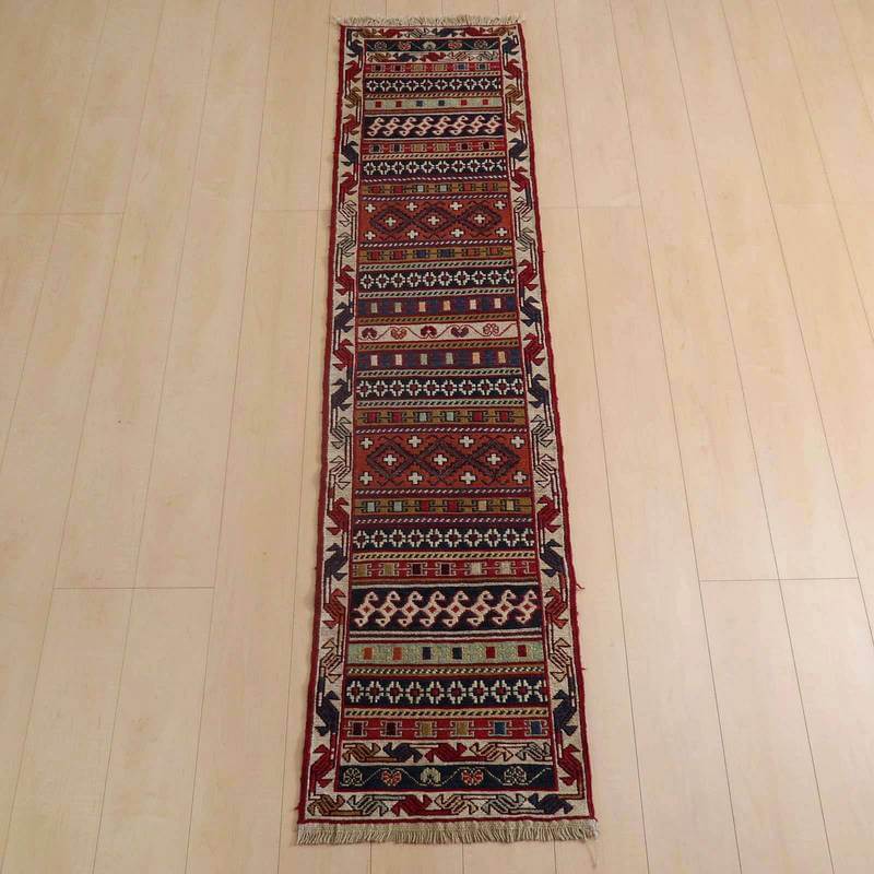Rakuten - イラン・アゼルバイジャン産 キリム 細長 ランナー 197×49cm 手織り ラグ ウール 100% 洗える キッチンマット 廊下敷 ベッドサイド ロングラグ ホットカーペット対応 床暖房対応 ラグマット 絨毯 キリム柄 kilim （品番:KR-726）