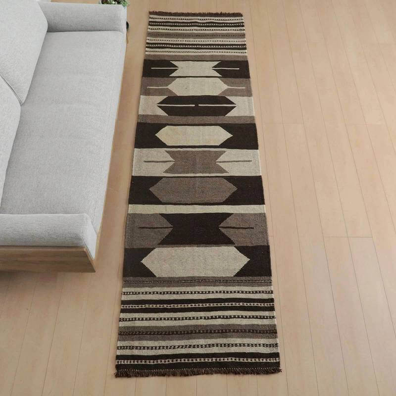 樂天商城 - イラン・シラーズ産 キリム 細長 ランナー 295×83cm 手織り ラグ ウール 100% 洗える キッチンマット 廊下敷 ベッドサイド ロングラグ ホットカーペット対応 床暖房対応 ラグマット 絨毯 キリム柄 kilim（品番:KR-829）