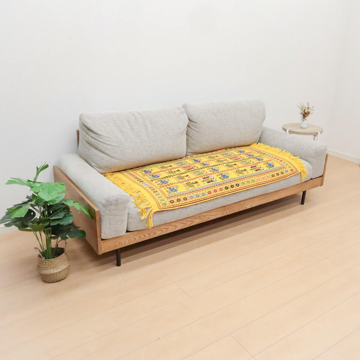 Rakuten - イラン・シラーズ産 キリム 細長 ランナー 125×60cm 手織り ラグ コットン 100% 洗える キッチンマット 廊下敷 ベッドサイド ロングラグ ホットカーペット対応 床暖房対応 ラグマット 絨毯 キリム柄 kilim（品番:KR-12624）