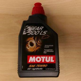 MOTUL GEAR 300 LS 75w90 1Lモチュール ギア300 LS 75w90 1Lマニュアル・トランスミッション/ディファレンシャル用ギアオイル（機械式LSD対応）