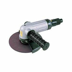 　SP-AIR（エスピーエアー） SPディスクグラインダー SP-1261GSP-AIR（エスピーエアー） SPディスクグラインダー SP-1261G●自動車板の補修作業に、溶接はがし、下地ならしに。あらゆる材質の面取り・バリ取り、その他全般の研削作業に。注文について注意事項メーカー(提携先)からの直送となります。稀ではございますが欠品時は変動する場合もございますので、正確な納期はご注文の確認メールにてご案内させていただきます。