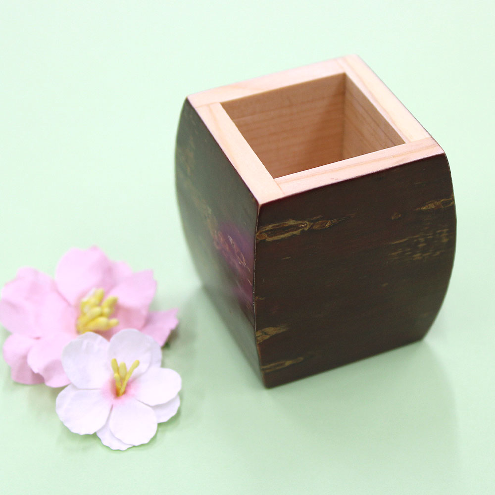 【桜皮細工】ぐいのみ桧 秋田 あきた アキタ 桜 さくら サクラ 和 工芸 ギフト 茶筒 お茶 プレゼント 雑貨 小物 秋田 民芸 お土産 おみやげ みやげ ご当地 限定