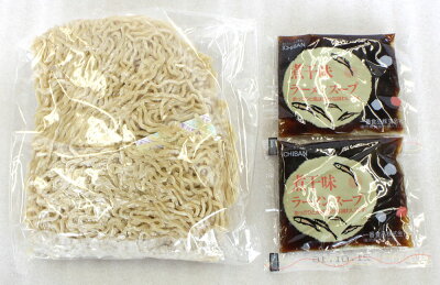 秋田のグルメ・逸品 銘店 おばこ 【秋田 トヤマフーズ】外山の十文字 中華そば 生麺 2食入 あっさり煮干しだしスープ付 早ゆで 秋田 名物 十文字 ラーメン らーめん 中華 そば 麺 しょう油 醤油 しょうゆ 銘産 特産 自宅用 ご当地 限定 画像3