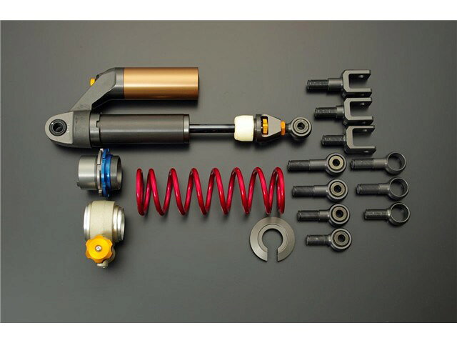 RS/RS-γ用リアサスペンション エンドアイ 15mm LONG(ハーレーType)メーカー : 汎用品適合車種汎用品Type : ー品番 : 6250-1015-HJANコード : 4580339964519高強度アルミ鍛造削り出し(安全対策で抜け防止用ストッパーリング溝あり）1個入り在庫状況について当店では複数店舗で同時販売を行っているため、ご注文いただいた時点で他店が先に完売し、在庫切れとなる場合がございます。今後の入荷予定を確認し、入荷が困難と判断した場合は、誠に勝手ながらご注文をキャンセルさせていただくことがございます。在庫管理について出来る限りリアルタイム更新を心がけておりますが、実際の在庫が反映されないことがございます。万が一、欠品となった場合はご容赦いただけますようお願いいたします。価格変動についてメーカーの価格は常に変動しているため、ご注文後に価格変更が判明した場合は、改めてご連絡させていただくことがございます。商品情報について商品ページ作成時には細心の注意を払っておりますが、稀に商品説明や価格に誤記がある場合がございます。誤記が確認された場合は、ご購入後であってもご連絡の上、やむを得ずご注文をキャンセルさせていただくことがございます。予めご了承ください。メーカー取り寄せ商品について商品ページタイトルに「在庫あり」と記載がない商品は、すべてメーカー取り寄せ品です。在庫があれば、ご注文から約1週間以内に発送いたします。メーカー欠品・販売中止時の対応メーカー欠品や販売中止、仕様変更等により、ご用意できない場合もございます。その際はご注文をご連絡の上、キャンセルまたは内容変更にて対応させいただきます。また、欠品が長期化する場合は、納期につきまして事前にお問い合わせの上、ご案内いたします。