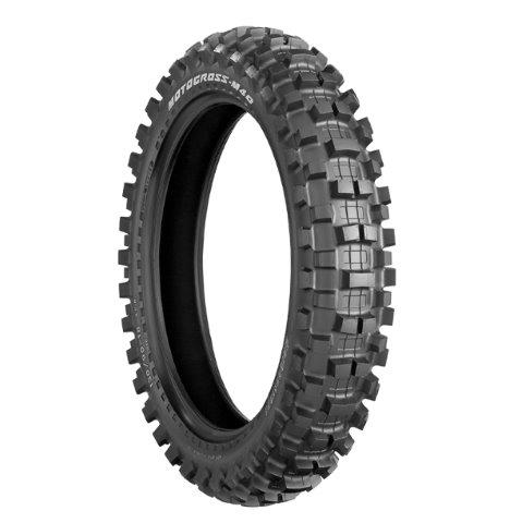 BRIDGESTONE ブリジストン M40 F/R 2.50-10 33J W モトクロス バイク フロント リア 共有 タイヤ SCS01762中間路面から軟質路面（MEDIUM to SOFT）用50cc向け■一般公道走行不可フロント リア 共有 タイヤサイズ:M40 F/R 2.50-10 33J W※装着車種は、必ず実際に装着されているタイヤのチューブ、サイズ、スピードシンボル、荷重指数、タイヤ種類などをご確認の上、サイズ・パターンの選択はご使用者様の自己責任において行って下さい。※画像はイメージでございます。セット商品でない画像が含まれている場合がございます。※タイトル記載のサイズの1本の商品となります。※タイトルにセット商品と記載されていない商品は単品販売となります。※メーカーカタログ商品のレアサイズ商品につきましては、納期に時間がかかります。ご了承ください。※タイトルに在庫有り記載以外の商品は取り寄せとなります。※メーカーに在庫がある場合1週間前後にて発送となります。※メーカー欠品の場合お時間をいただく場合がございます。※完売や廃番の場合がございます。ご了承ください。※画像はイメージとなります。ご了承ください。