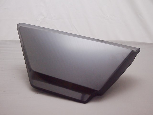 ゼファー400/400χ FXタイプサイドカバー(右)【欠品中 ご予約承ります】 ドレミコレクション 17063