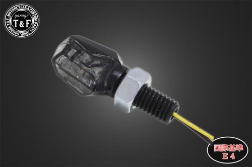 Other - 在庫有り Garage T&F ティーアンドエフ 超小型ダイヤカットウィンカー(LED)ブラック ダークレンズ仕様 SL150BKD