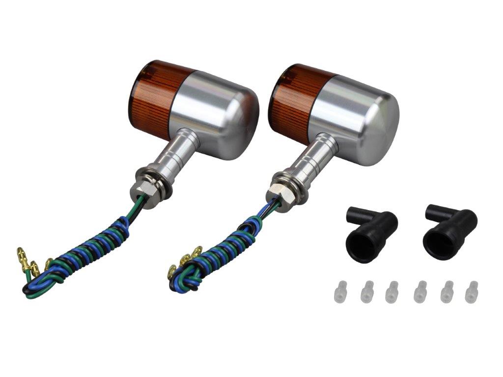■小型ウインカーよりもワンサイズ大き目のボディ。　大型車に通常のマシンドウィンカーは小さすぎるという方にお勧め。■CNC旋盤によるアルミ削り出し。　鋳造品とは異なったアルミ削り出し独自のカスタムパーツ的な雰囲気を持っています。　また、ステー部をウィンカー本体へのねじ込み式にする事で、　鋳造品にあるようなステー固定ボルト等を廃止し、よりシャープなデザインとなっております。　ワンランク上のカスタムを求める方にお勧め致します。ステーはロングとショートの2種をご用意。　車体に外装、フェンダーレス等に合わせてお選び頂けます。　※対応電球はG18型。別売り。■2個入■ロングステータイプ　■ダブル球（バルブ無し）■ダイレクトアースタイプ■防水キャップ付■M10X30ステンレスボトル＆ワッシャー付