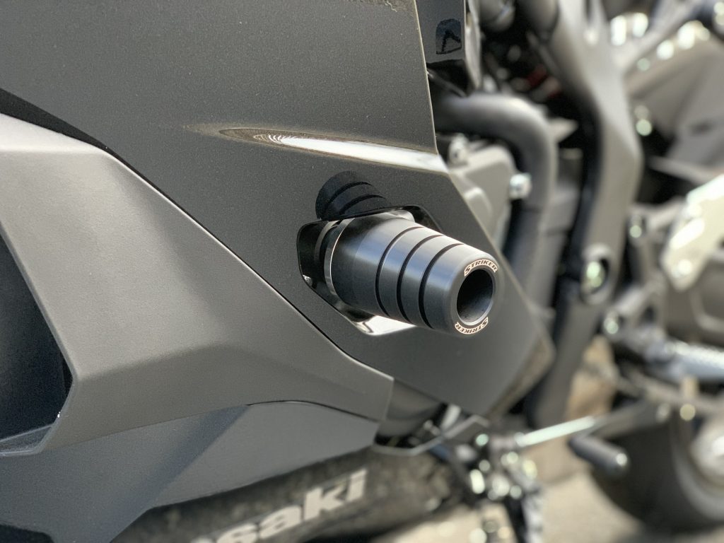 STRIKER ストライカー【カーボンコン