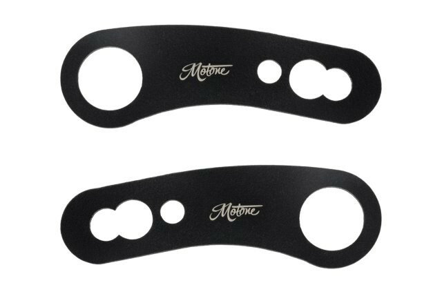 MOTONE CUSTOMS モートーン リアウインカーステー リアショックマウント M8/M10/純正用 T100/T120 (02-..