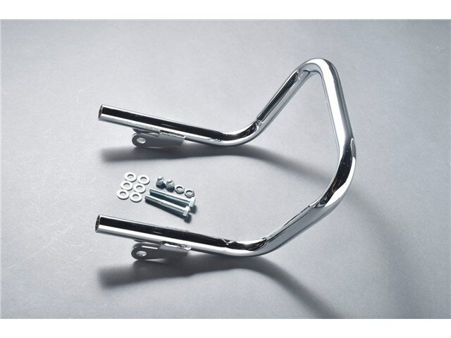 シートレールに差し込む形で装着する独特なデザインのH1、H1Aグラブバーを忠実に再現しました。 適合車種 H1/500SS系 [H1/500SS '69-'71]適合車種H1500SS系 [H1500SS '69-'71]商品によっては [PDF] 図面や [YouTube] 動画等の手順がある場合があります。必ずメーカー公式サイトをご確認ください。サイズや種類の選択欄が表示されない場合があります。その際は ご注文前にお問い合わせください。■ 取付に関する重要なご案内（必ずお読みください）本製品の取付は、車両本体のメーカー発行サービスマニュアルを基本として、確かな知識と技術を持ったサービス工場（認定工場）にてプロのメカニックにより行ってください。近年エンドユーザー様がご自身で取り付けを行おうとし、きちんと取り付けられなかったり、または付近の部品が社外部品に交換されていることに気づかず、これが原因で取り付けられない事案が発生しています。適正な環境や工具が揃わないために、怪我や他部品の故障などが発生する可能性も大いにあります。取り付けに関してお問合せをいただいても、各車両により状態が違うため（改造の有無もある）お答えできない場合があります。取り付けはご自身で行わず、必ずプロショップにて行なってください。■ 取扱い・販売に関する注意一部商品は エムテック中京社のネット限定商品や、当ショップで取り扱いできない商品が掲載される場合があります。その場合は キャンセル処理とさせていただきます。■ キャンセル・返品・交換について受注生産品でメーカーに正式発注後はキャンセル不可。ご注文確定後のキャンセル・返品・交換はできません。納期遅延を理由としたキャンセルも不可。メーカー完売・廃番の場合のみ、当店よりご連絡の上キャンセルとなります。■ 在庫・納期についてご注文後に在庫確認を行い、結果をご連絡いたします。（お時間をいただく場合あり）タイトルに「在庫有り」と記載がない商品は 取り寄せ商品です。メーカー在庫あり：3〜5日程度で発送メーカー欠品時：2〜3か月程度かかる場合あり■ 出荷・検品についてメーカーで出荷前に開封・検品を行う場合があります。その際、一度テープを切って発送する場合がありますが、これを理由にした返品・交換は不可です。テープ状態確認のご要望には対応できません。■ その他掲載画像はイメージです。実物と異なる場合があります。