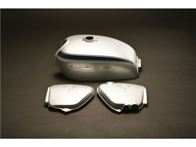 【納期3ヶ月以上】 M-TEC中京 エムテック中京 カスタムシルバー タンク&SCセット CB750K2 MRS-H75-T22