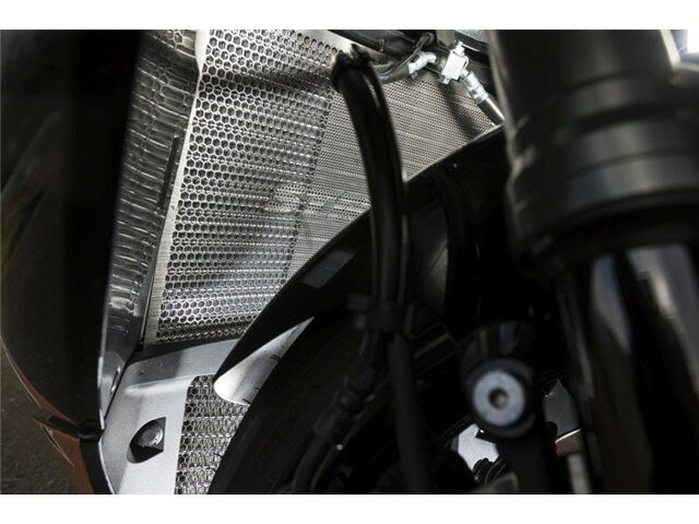 メーカー取り寄せ STRIKER ストライカー ラジエターコアガード&オイルクーラーガードSET SUZUKI `22 Hayabusa SS-CG159