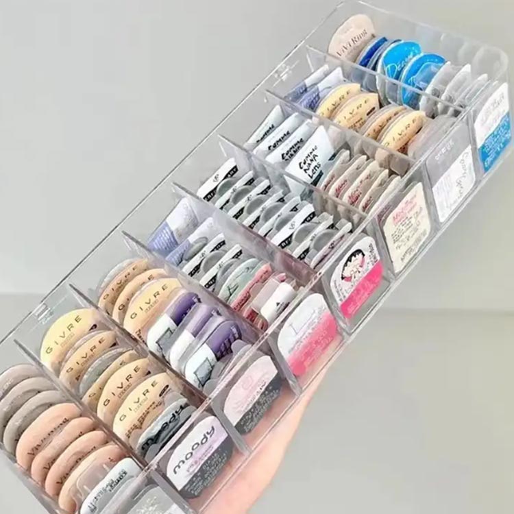 OCEAN29 楽天市場店の使い捨てコンタクトレンズ収納 クリア コンタクトケース ケース 仕切り コンタクト収納ケース 大容量 アクスタ 収納ボックス コンタクト｜アングル2