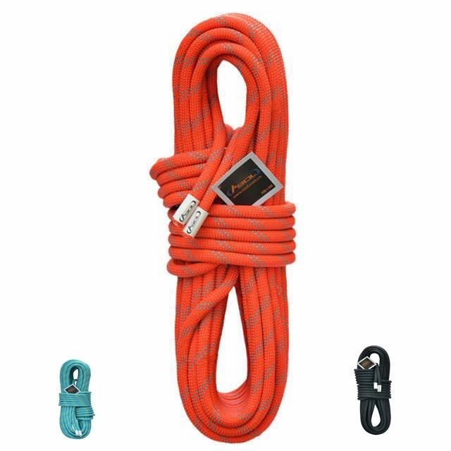 12mm 30メートル クライミングロープ　ザイル ガイロープ 耐荷重2800kg 登山 アウトドア キャンプ 防災 30M 安全 4色選べる ロープサイズ：太さ 約12mm 長さ 約30m 素材：デュポンナイロン 破断強度:33KN 重量 ：92g/m 高品質：CE認証を取った、お客様の安全を第一にします。 【安全性＆品質保証】CE認証を持っています。CE認証は、製品をEU加盟国へ輸出する際に、安全基準条件を満たすことを証明するのことです。安全且高品質に製造されたロープです。ご購入いただいた商品は1年品質を保証します、ご使用中に何か問題がございましたら、ご遠慮なくお問い合わせください。 登山、キャンプなどアウトドア全般。ロープクライミングなどの他に、サバイバルキット、防災キットにも最適です。荷物の吊り上げや固定等にご利用ください；災害時の防災用 ，雪下ろしなど屋根の上での命綱としてご利用ください。 生産地：中国 ご注意：ご利用のモニター環境により、色合いが異なって見える場合がございます。送料について、全国送料無料になります。ただし、北海道は800円、沖縄は1500円の追加をいただきますが、ご了承のうえご注文ください。12mm 30メートル クライミングロープ　ザイル ガイロープ 耐荷重2800kg 登山 アウトドア キャンプ 防災 30M 安全 4色選べる ロープサイズ：太さ 約12mm 長さ 約30m 素材：デュポンナイロン 破断強度:33KN 重量 ：92g/m 高品質：CE認証を取った、お客様の安全を第一にします。 【安全性＆品質保証】CE認証を持っています。CE認証は、製品をEU加盟国へ輸出する際に、安全基準条件を満たすことを証明するのことです。安全且高品質に製造されたロープです。ご購入いただいた商品は1年品質を保証します、ご使用中に何か問題がございましたら、ご遠慮なくお問い合わせください。 登山、キャンプなどアウトドア全般。ロープクライミングなどの他に、サバイバルキット、防災キットにも最適です。荷物の吊り上げや固定等にご利用ください；災害時の防災用 ，雪下ろしなど屋根の上での命綱としてご利用ください。 生産地：中国 ご注意：ご利用のモニター環境により、色合いが異なって見える場合がございます。送料について、全国送料無料になります。ただし、北海道は800円、沖縄は1500円の追加をいただきますが、ご了承のうえご注文ください。