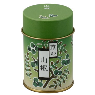 京都【山椒・缶】香り高い国産「朝倉山椒」使用。石臼製法で仕上げ、鮮やかな色味と、抜群の風味が魅力です。うなぎの蒲焼き・うどん・そばに。 京都 お土産 贈り物 プレゼント 食品 七味とうがらしのお店おちゃのこさいさい