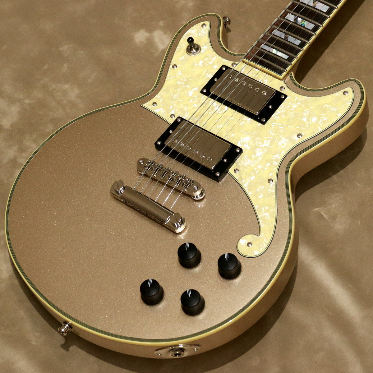 D’Angelico Deluxe Series Deluxe Brighton Desert Gold【S/N: W2201094】