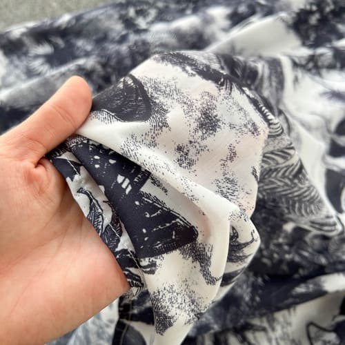 レディース 女性 ワンピース 半袖 夏 涼しい 襟付き ベルト付き ハイウエスト 細見え レトロ 70年代 80年代 トロピカル ボタニカル おしゃれ トレンド ロング モノトーン トワルドジュイ オケージョン お呼ばれ 春 30代 40代