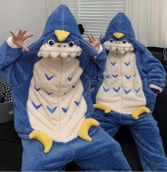 ハロウィン 衣装フカ着ぐるみ パジャマ 大人用 男女兼用 女性男性サイズかわいいモンスターパジャマ 衣装 変装 コスチューム キャラクターサザック連帽室内パジャマハロウィン 動物/怪獣/パジャマ/きぐるみ/部屋着/仮装/学園祭/パーティーグッズ/コスプレ