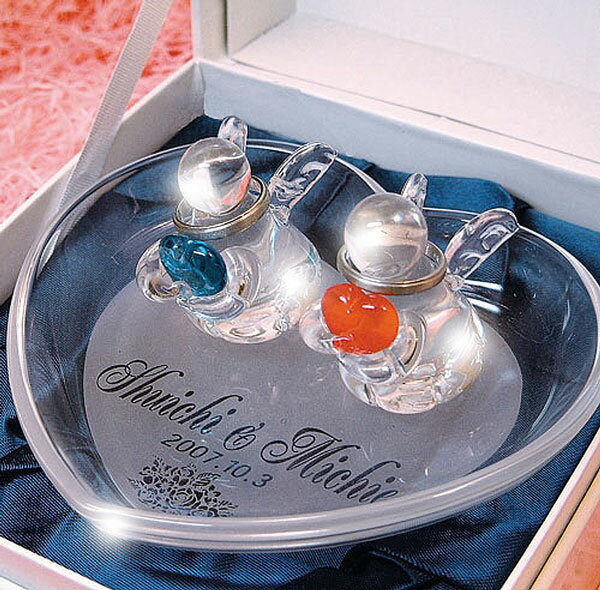 リングピローガラス ハート エンジェル(中) リングピロー、結婚式、結婚祝いにも最適!人気ガラスのリングピロー【RCP】
