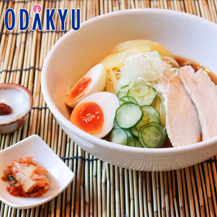 お中元 夏 ギフト 送料無料 比内地鶏で食べる! 冷麺ピリ辛セット ｜指定日（※6/13-8/6）届※沖縄・離島へは届不可(直)