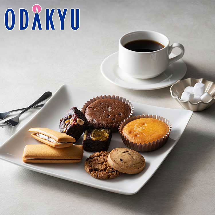 冬 ギフト 送料無料 ［ ホテルオークラ ］ スイーツギフト 13個 ｜指定日届※沖縄・離島へは届不可(直)