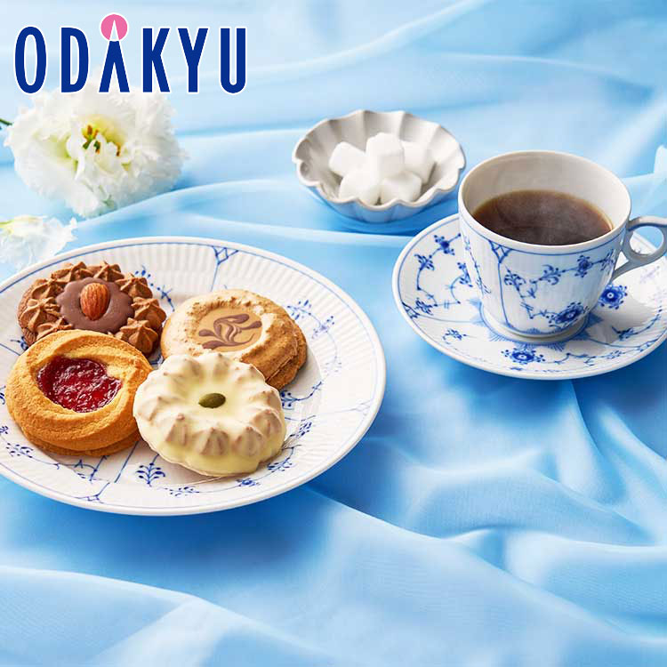 冬 ギフト 送料無料 4種の焼き菓子 & ロイヤル コペンハーゲン DC 11個 ｜指定日届※沖縄・離島へは届不可(直)