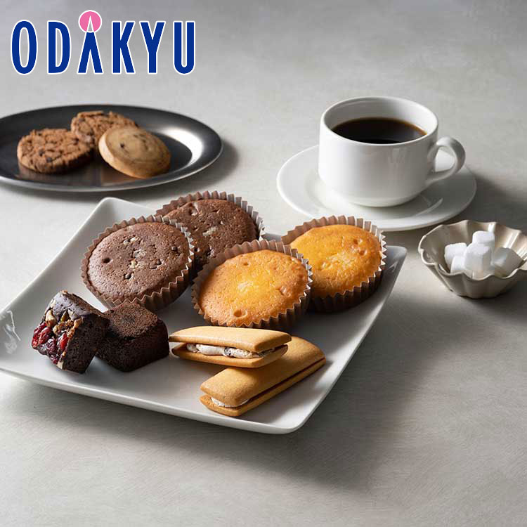 冬 ギフト 送料無料 ［ ホテルオークラ ］ スイーツ & コーヒーギフト 17個 ｜指定日届※沖縄・離島へは届不可(直)