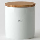 商品情報 商品の説明 ベーシックキャニスターが新しくなりました 主な仕様 SALT 焼き物で有名な岐阜県土岐市で製造された日本製。 蓋は天然木チーク材。良質な油分を含んでおり、水に強く、キッチン・テーブル用品に最適。色、木目一つ一つ違う表情が出る為素材の良さとしてお楽しみいただけます。 シリコンによって保存中は密閉度が高く調味料を新鮮に保つ事が出来ますが、軽い力で蓋が簡単にはずせる設計。 手触り滑らかな白磁。すっきりとした印象でどんなインテリアにもマッチするシンプルなミニマリストデザイン。