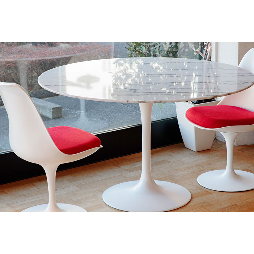 チューリップダイニングテーブル エーロ・サーリネン リプロダクト マーブル 直径1200×H720mm 天板：大理石ホワイト 脚部：ホワイト会議テーブル ミーティングテーブル オフィス 会議用テーブル 会議机 会議デスク テーブル おしゃれ 丸テーブル