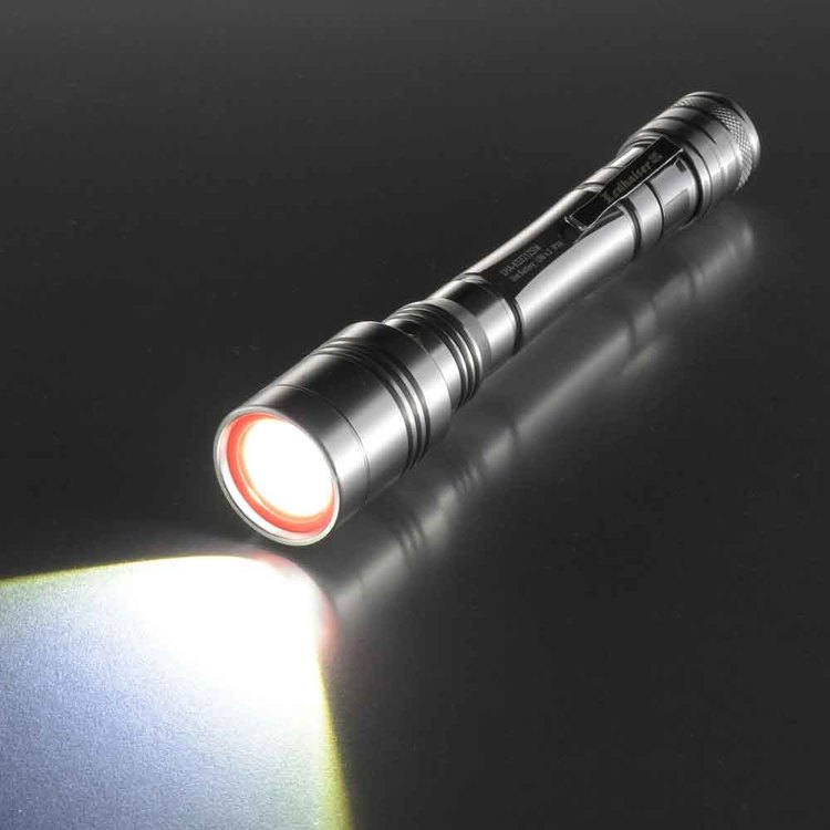 LEDズームトーチライト 600lm LHA-KS321ZSI-S2懐中ライト 懐中電灯 避難用品 防災 LED ズーム機能付 キャンプ 屋外 ハンディライト 防水 オーム電機