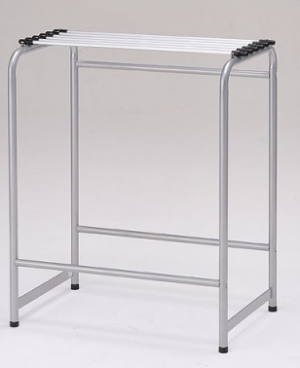 PB-H 新聞掛け[シルバー色][W510×D400×H758mm][6紙掛け可能][アジャスター付][お客様組立]オフィス,SOHO,ロビー,エントランス,店舗,学校,役所,公共施設,病院,福祉施設向け