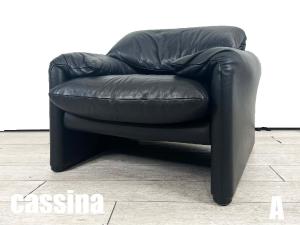 [中古]Cassina（カッシーナ）製 『ヴ