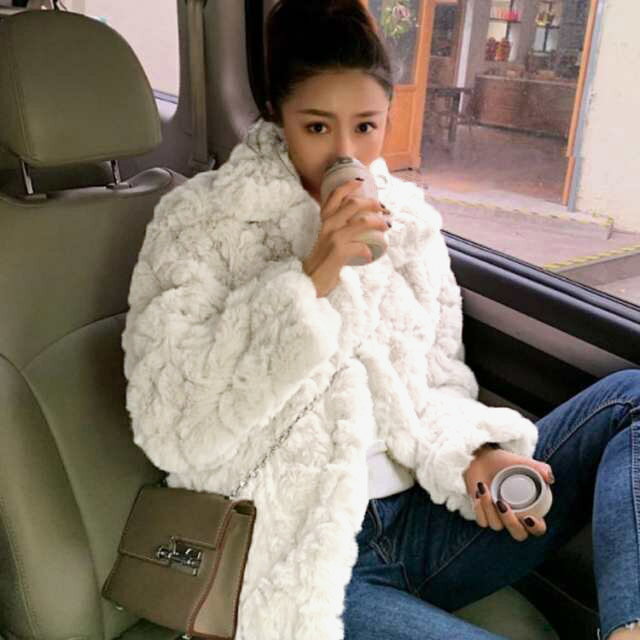 コート レディース ファーコート フェイクファー 防寒 暖か あったか ボアジャケット アウター フードコート ショート丈 もこもこ モコモコ 暖かい 無地 オシャレ大人 冬物 秋服 冬服