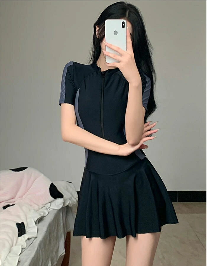 水着 レディース 長袖 セパレート フィットネス スイムウェア 体型カバー 温泉 プール ジム 水中ウォーキング ショートパンツ一体型 紫外線対策 UVカット 高弾性 速乾 パッド付き 無地 ブラック 高級感 大人カジュアル(x2)